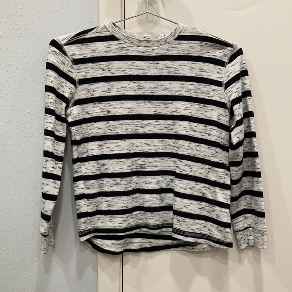 Size: Large, Kids Long Sleeve Shirt